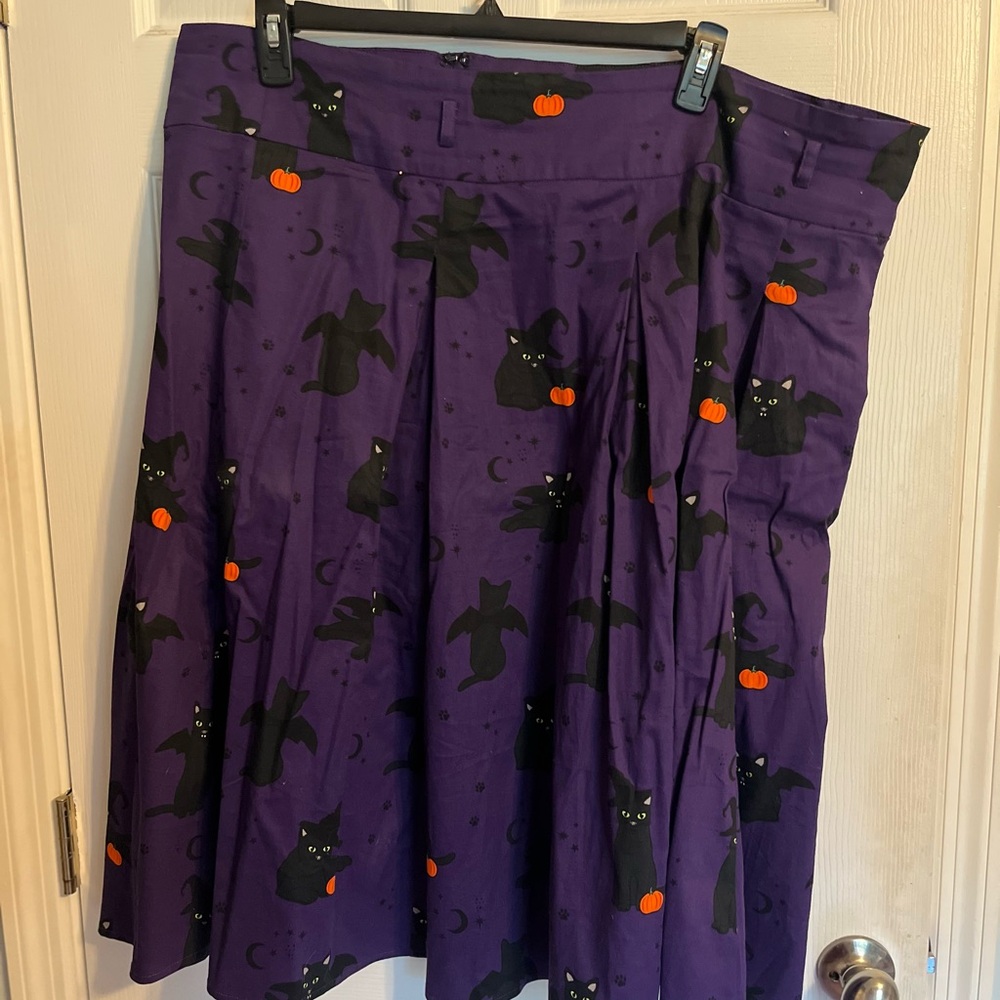 Purple Halloween Black cat and Pumpkin Retro Swing Women's Skirt